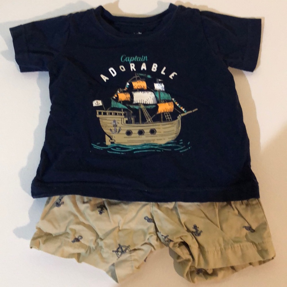Carter’s summer outfit. Size 9months.